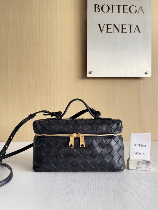 BV Bang Bang Vanity Case #568