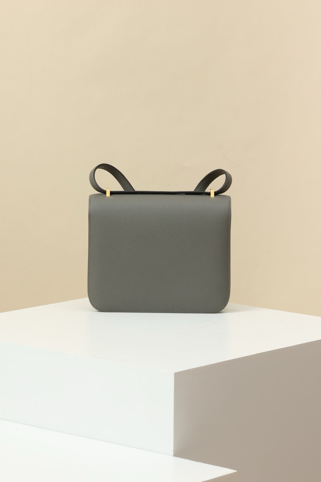 CJ19 19 cm , Cumulus Grey Epsom leather GHW #4334