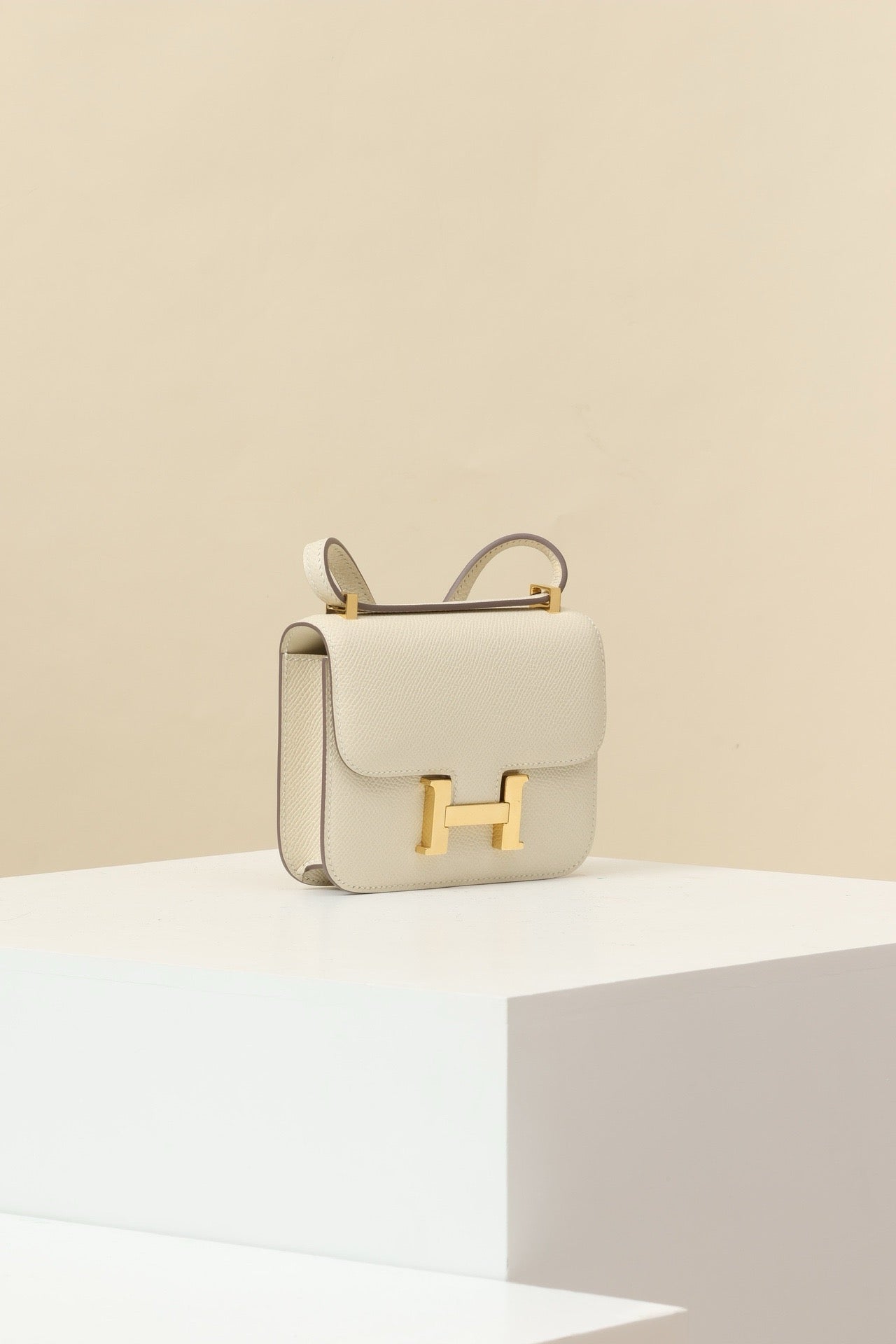 CJ14 , 14 cm,  CC10 Milkshake White GHW #4360