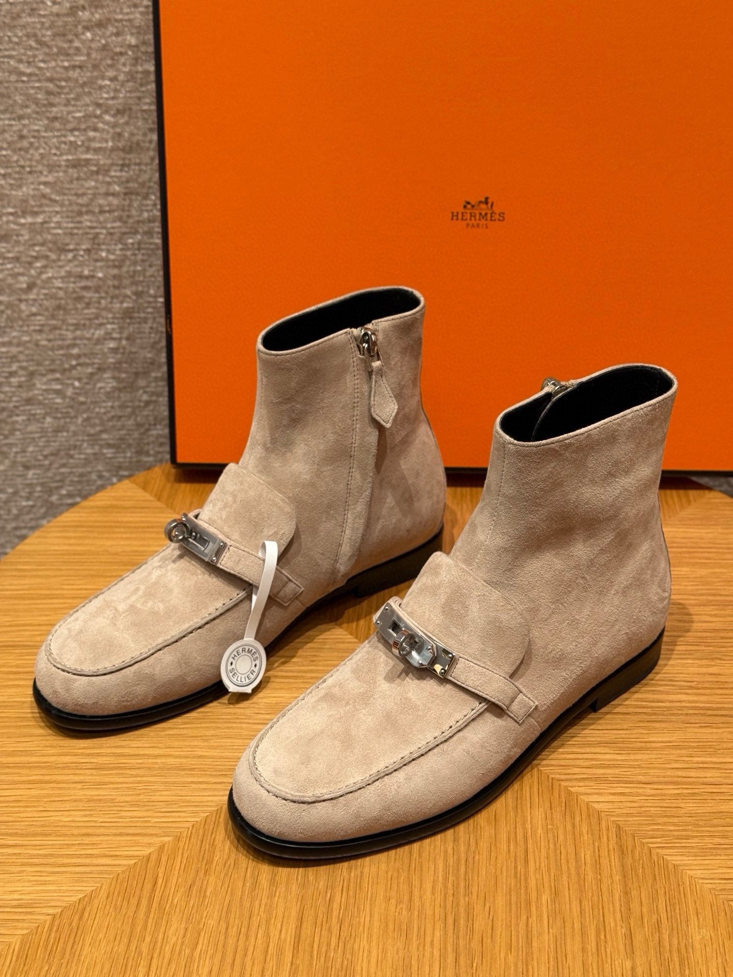 Boots #3300