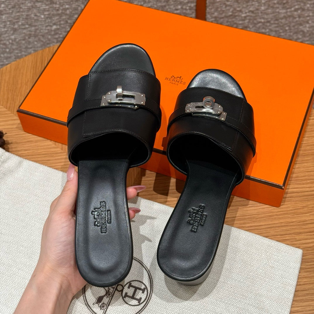 Sandal #3073