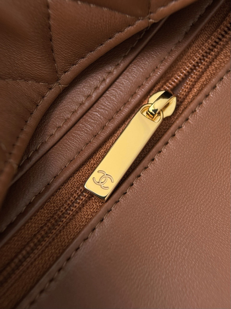 Cf20 Gold Hardware  #4667