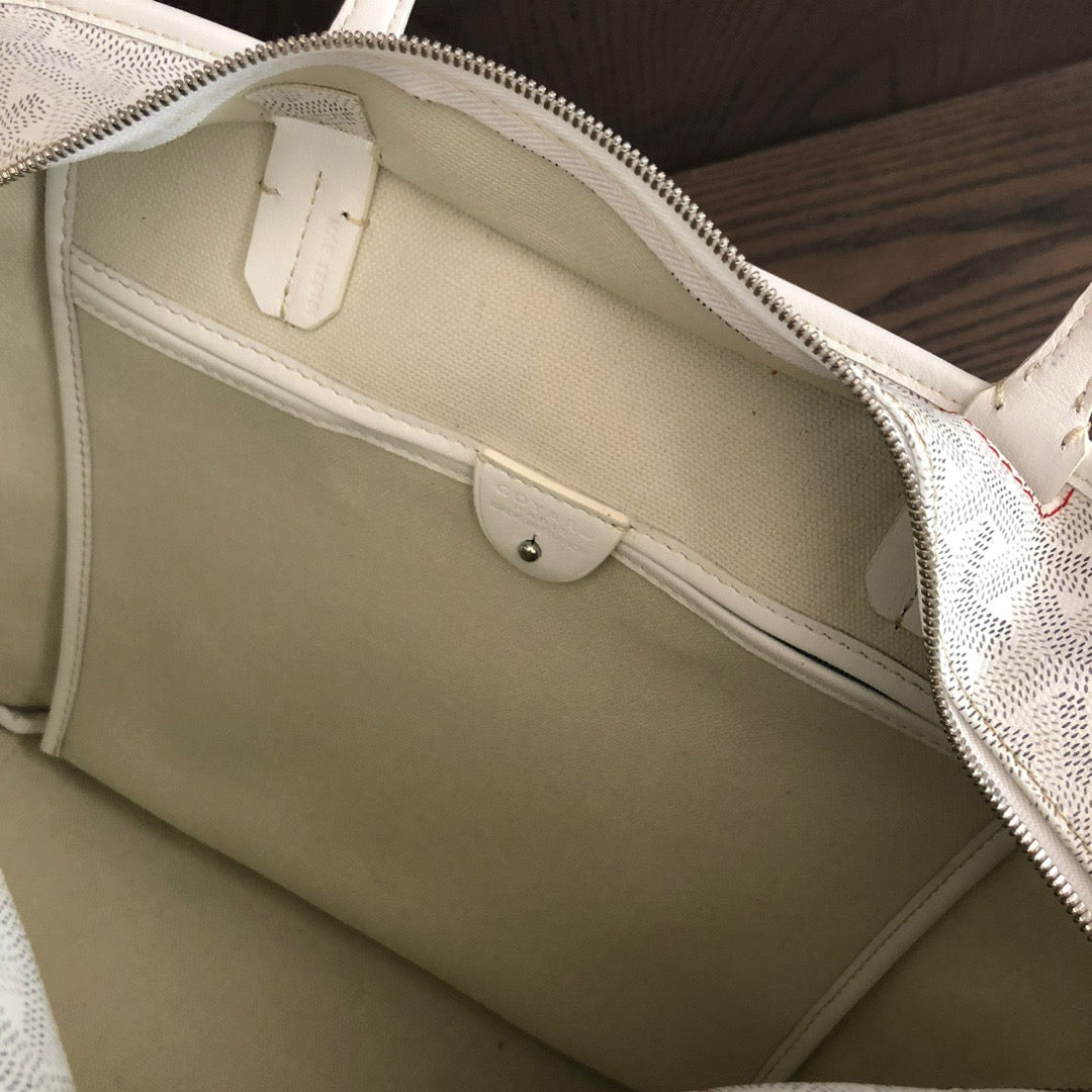 Artois PM Bag #692