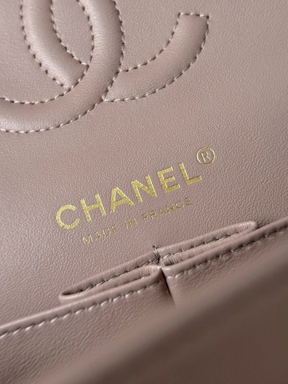 Cf25 Champagne Gold #3692