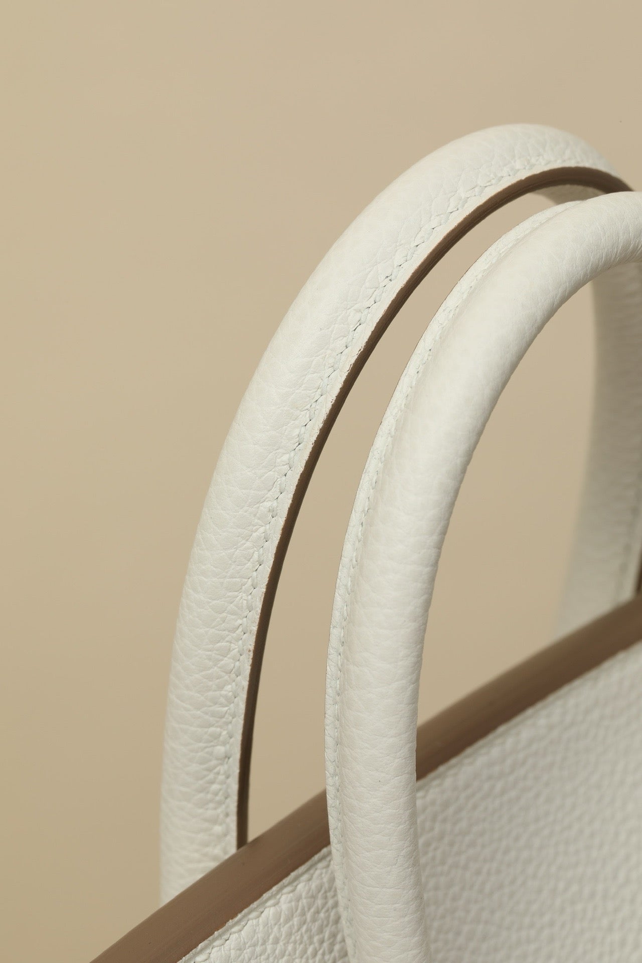 BK25 Mushroom White # 3883