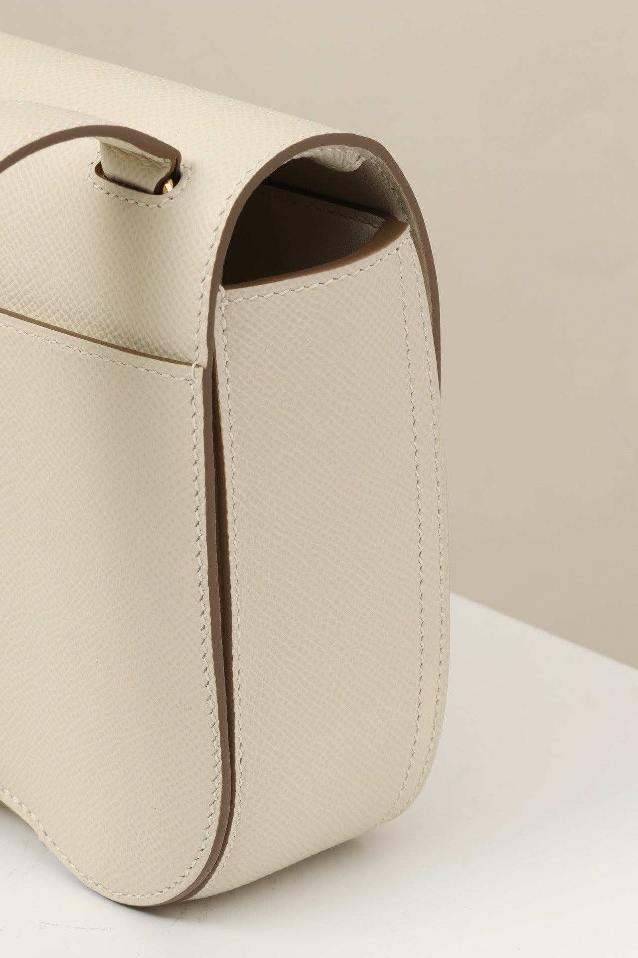 PG18 Milkshake White #3767