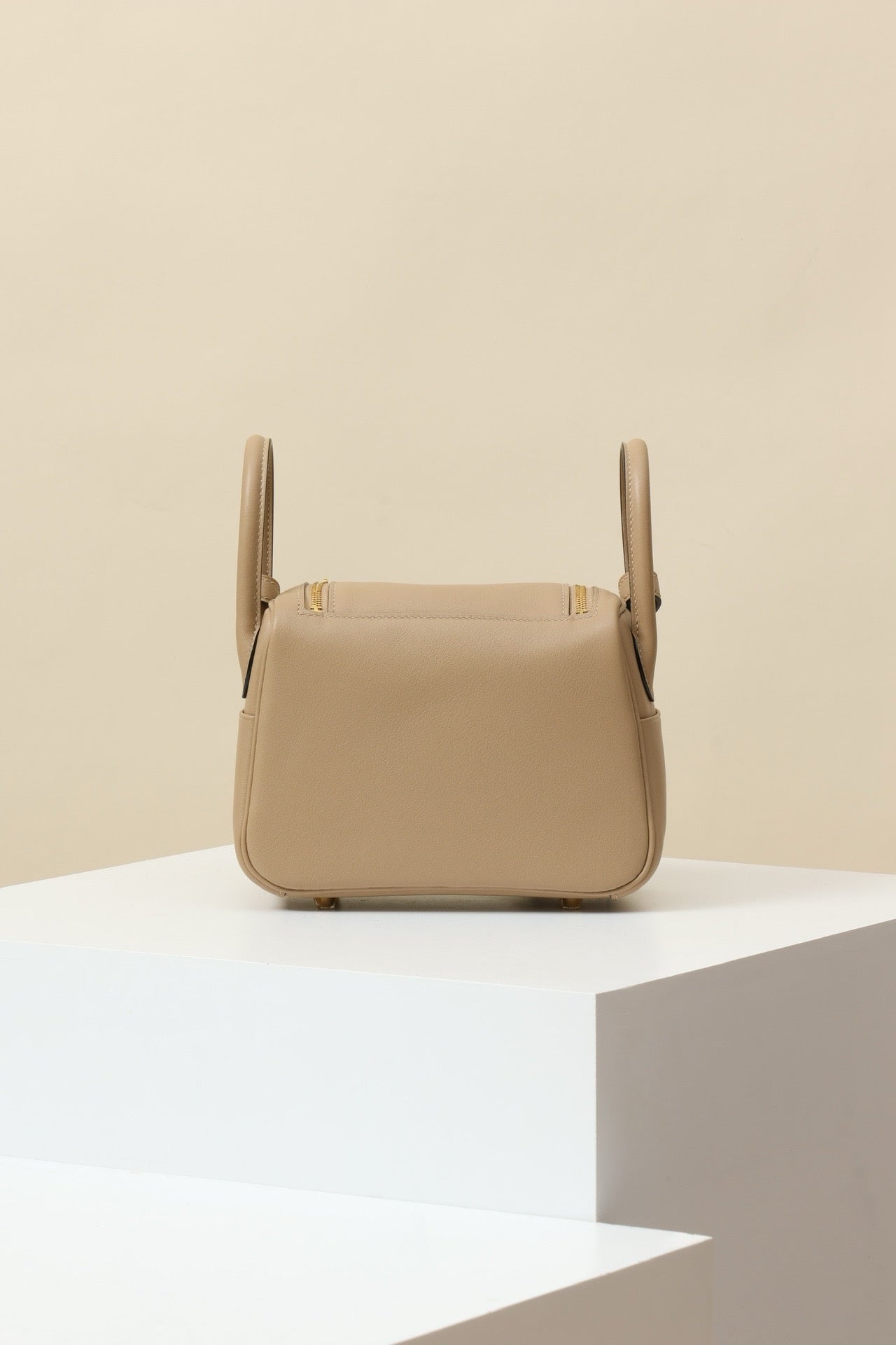 LD19 , Swift  ,  S2 Trench / U5 Rose Lipstick PHW #4626