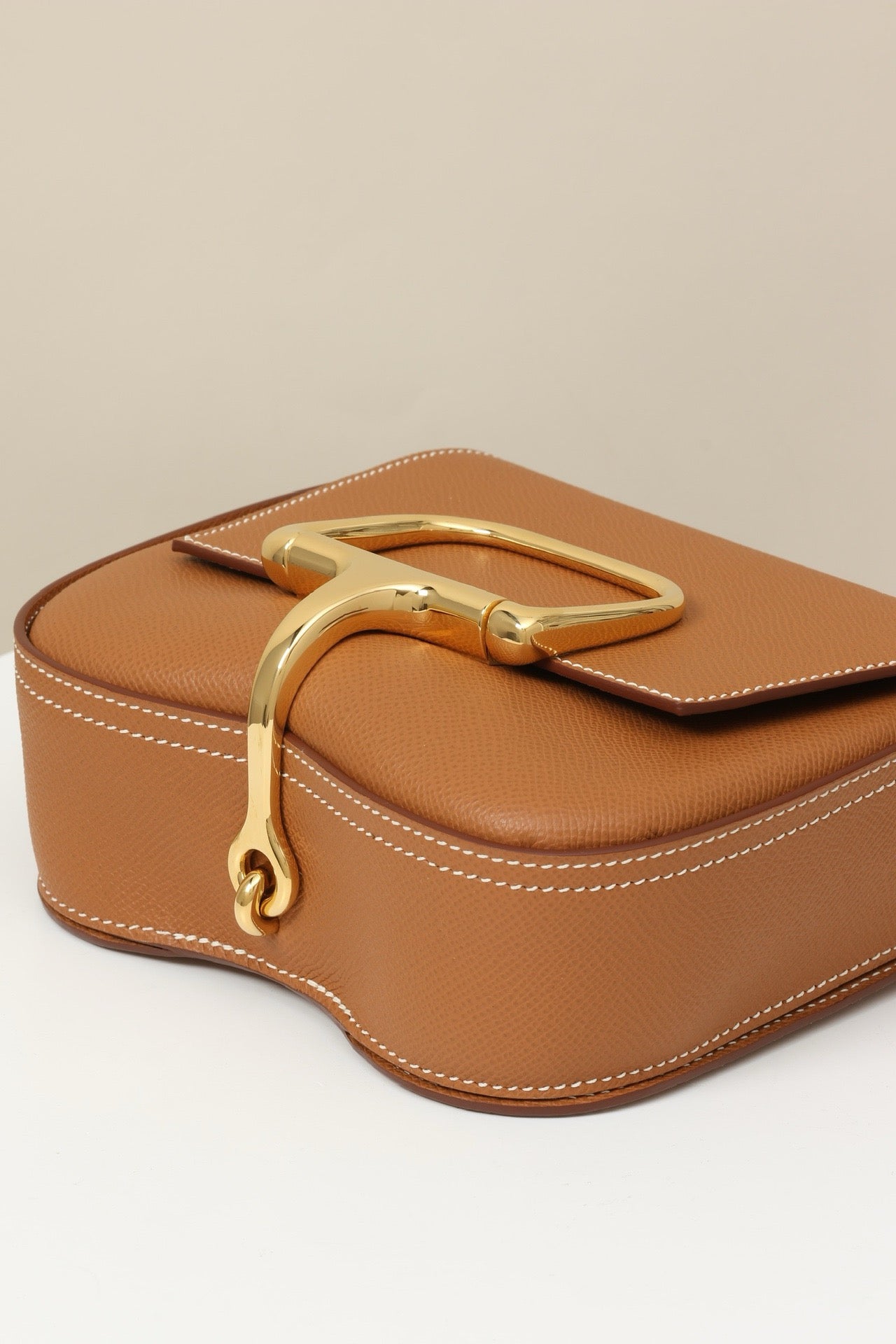 PG18 Gold Brown #3768