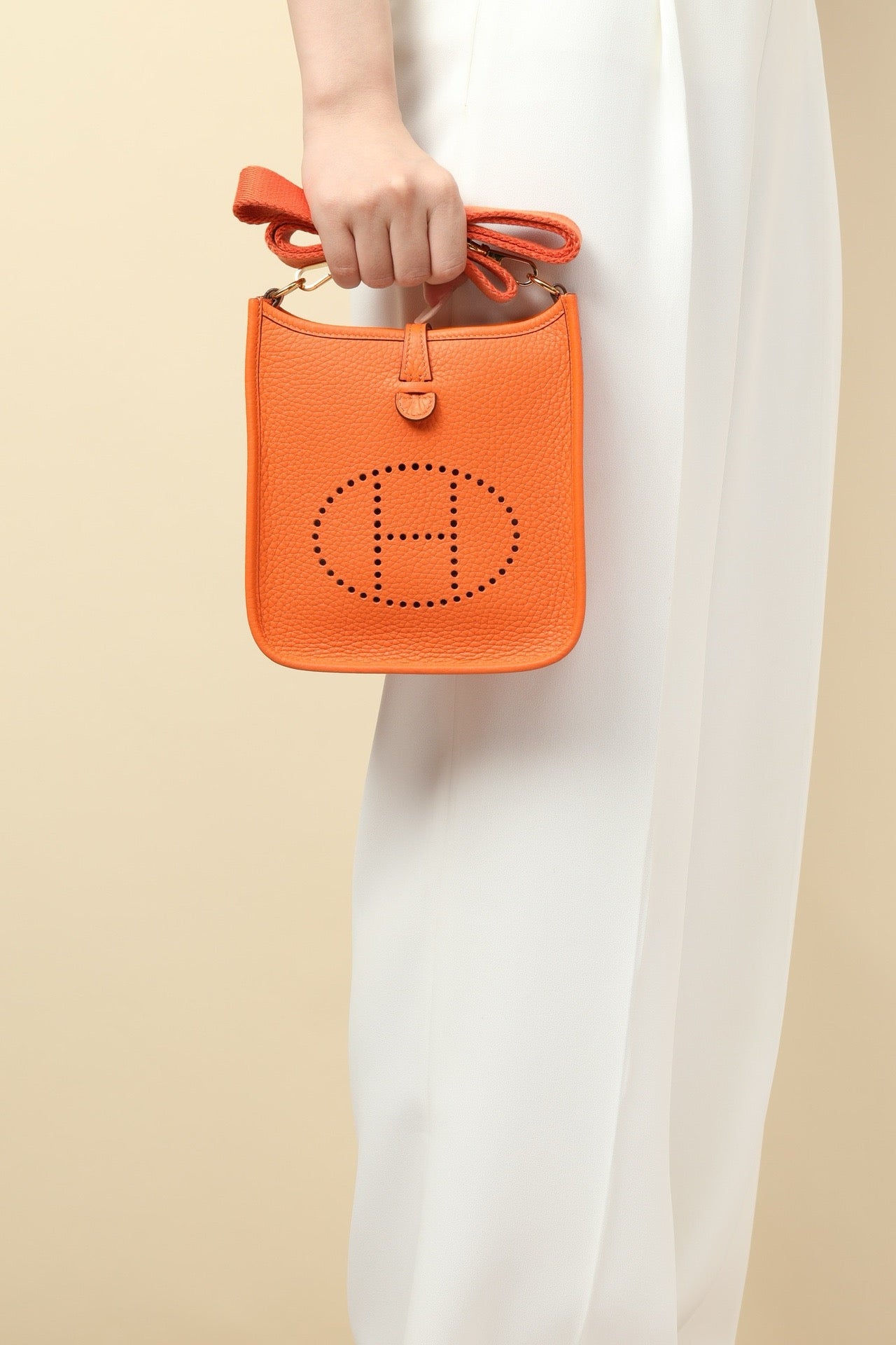 YF16 CK93 Classic Orange Clemence bull leather crossbody bag  ,GHW#4438