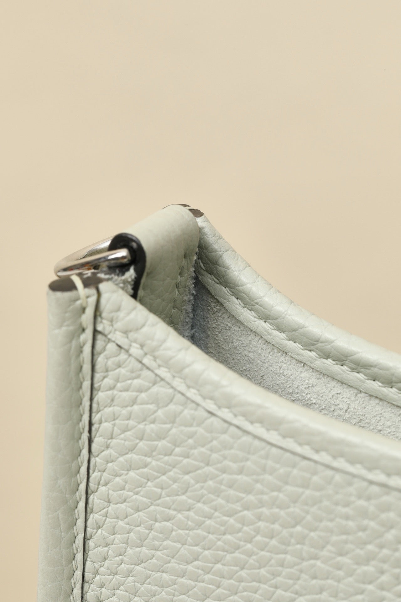 YF16  OW Crystal Grey Clemence bull leather crossbody bag  ,PHW#4431