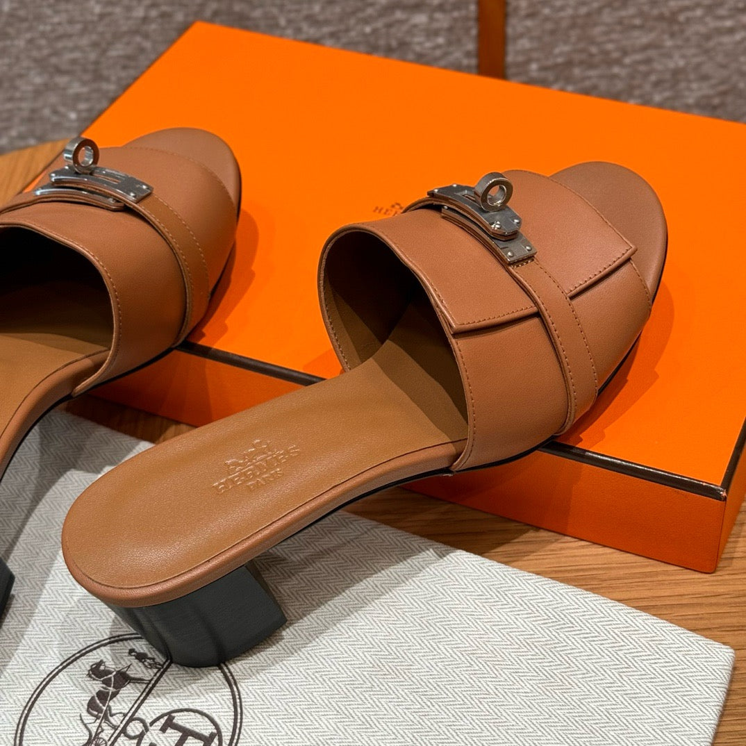 Sandal #3076