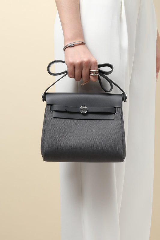 HB20 85 Gris Ardoise  H Viking Canvas and Hunter Leather Shoulder Bag PHW #4642