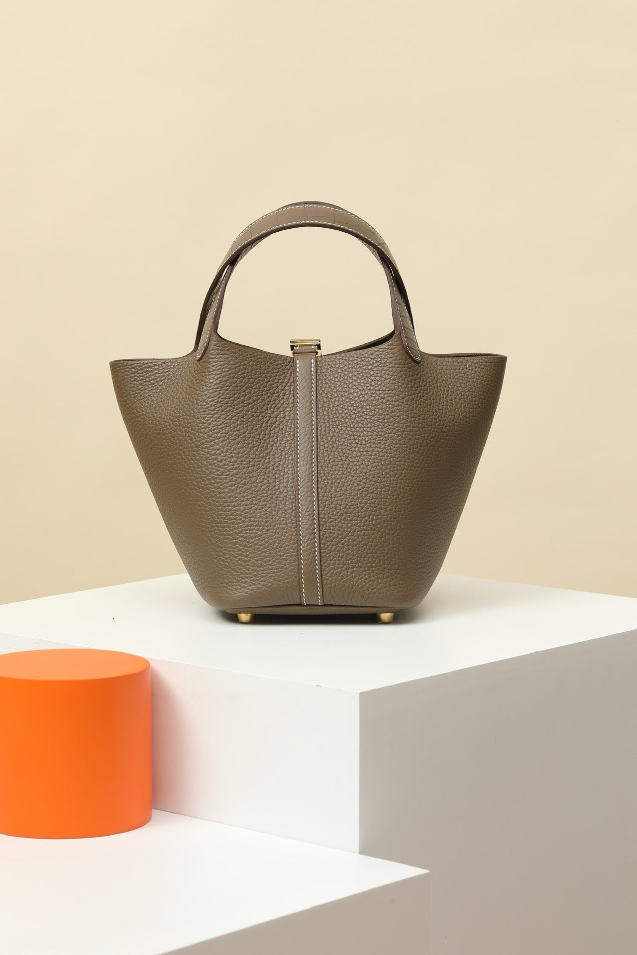 CL18 Elephant Gray #3743