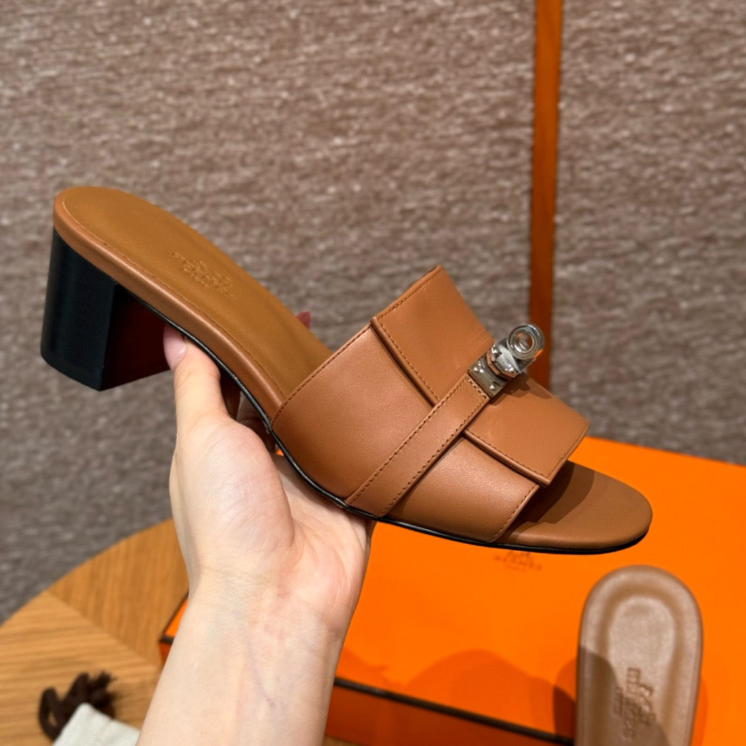 Sandal #3076