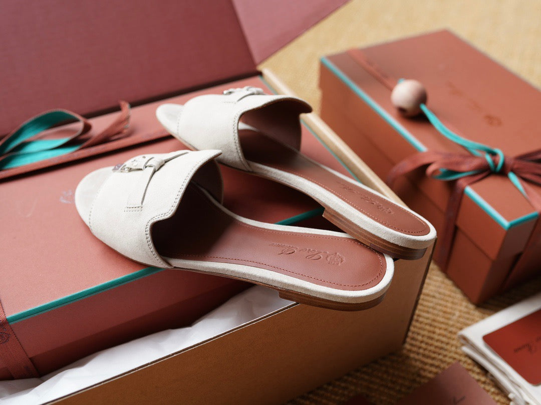 Summer Charms Sandal #410