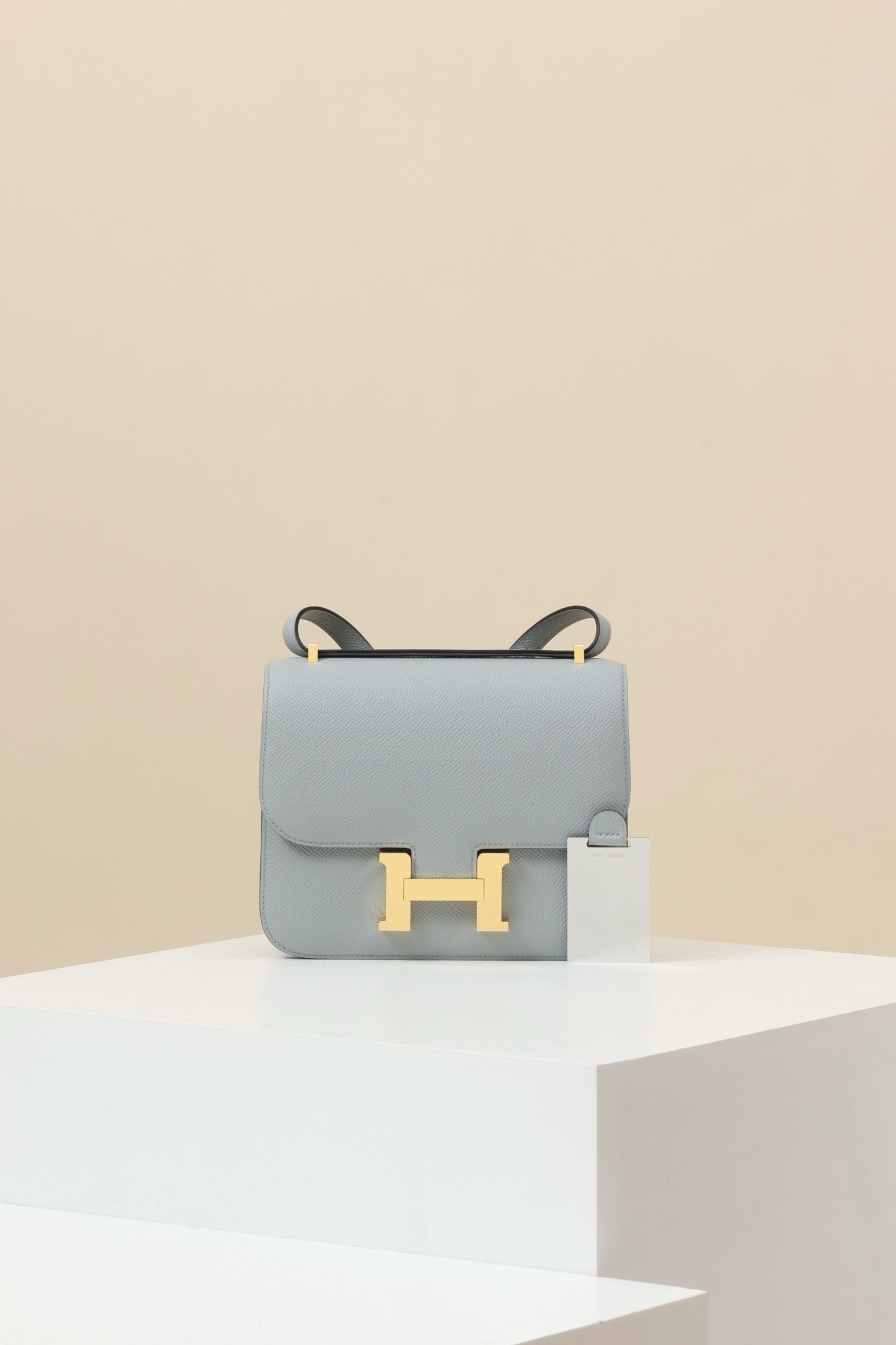 CJ19 19 cm ,  Glacier Blue Epsom leather GHW #4311