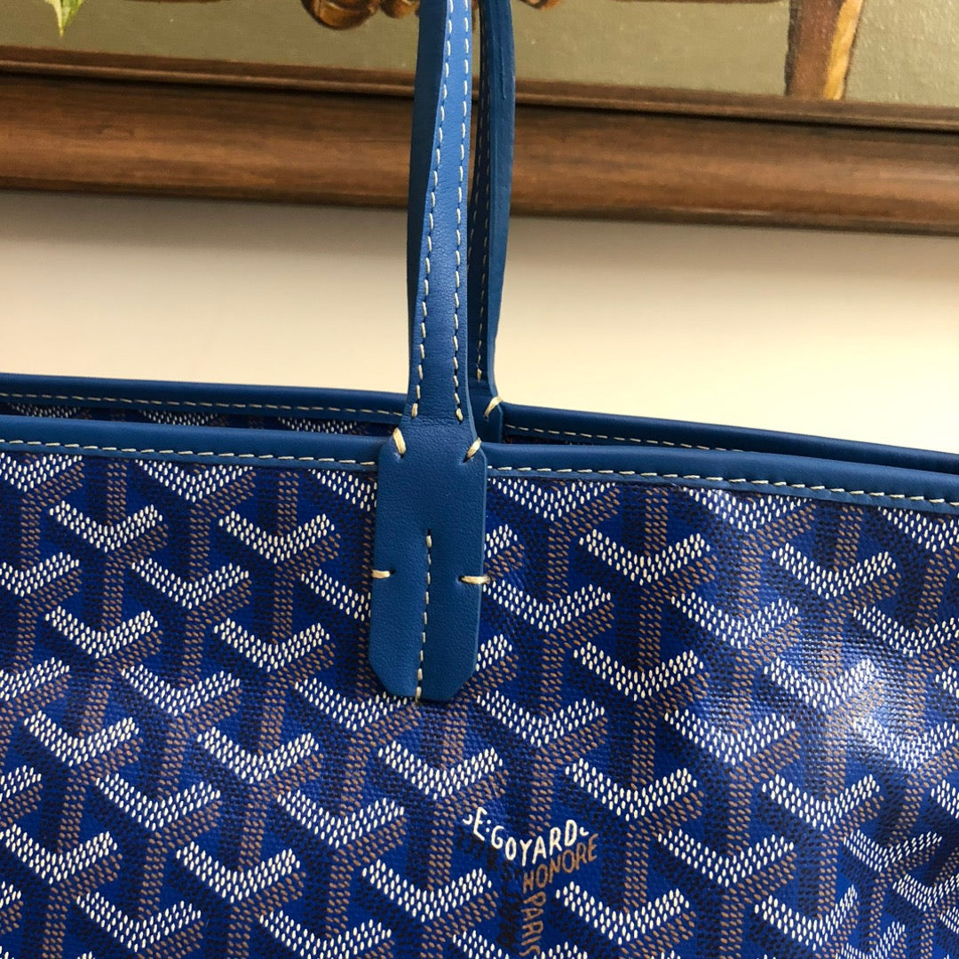 Artois PM Bag #686