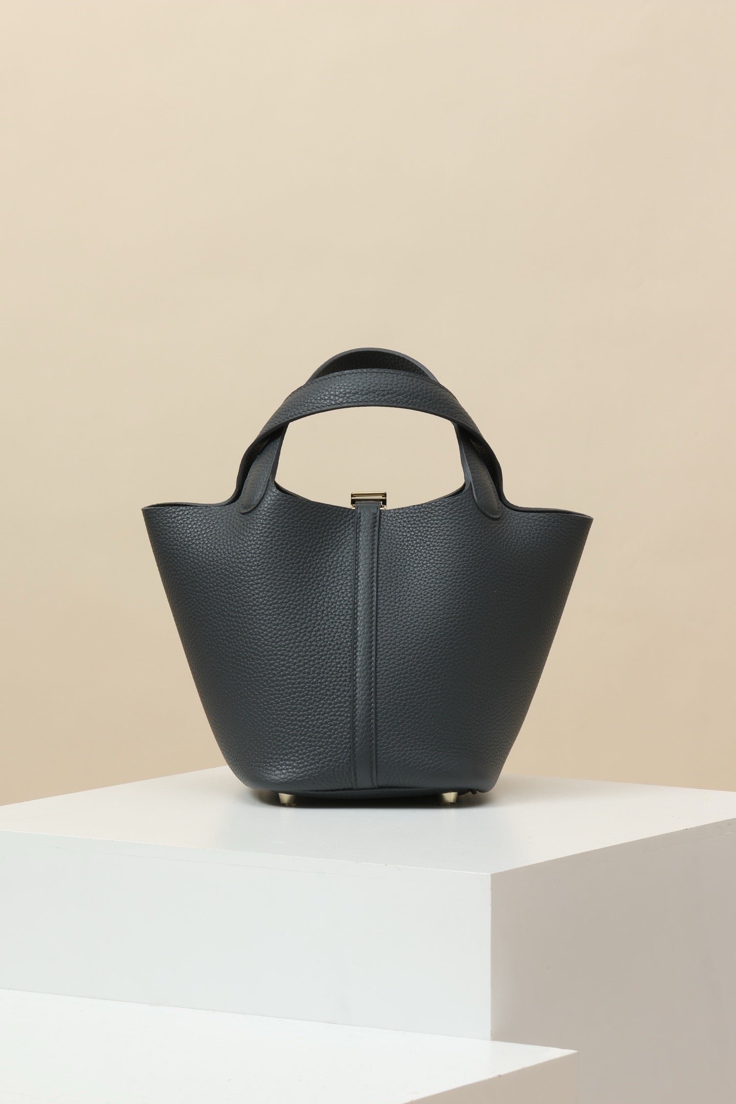 CL18 85 Slate Gray GHW #4111