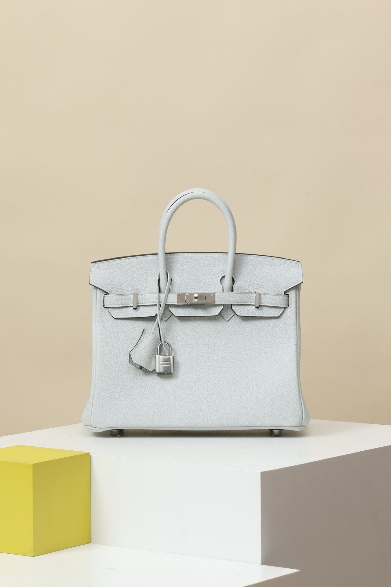 BK25 Platinum Gray #3854