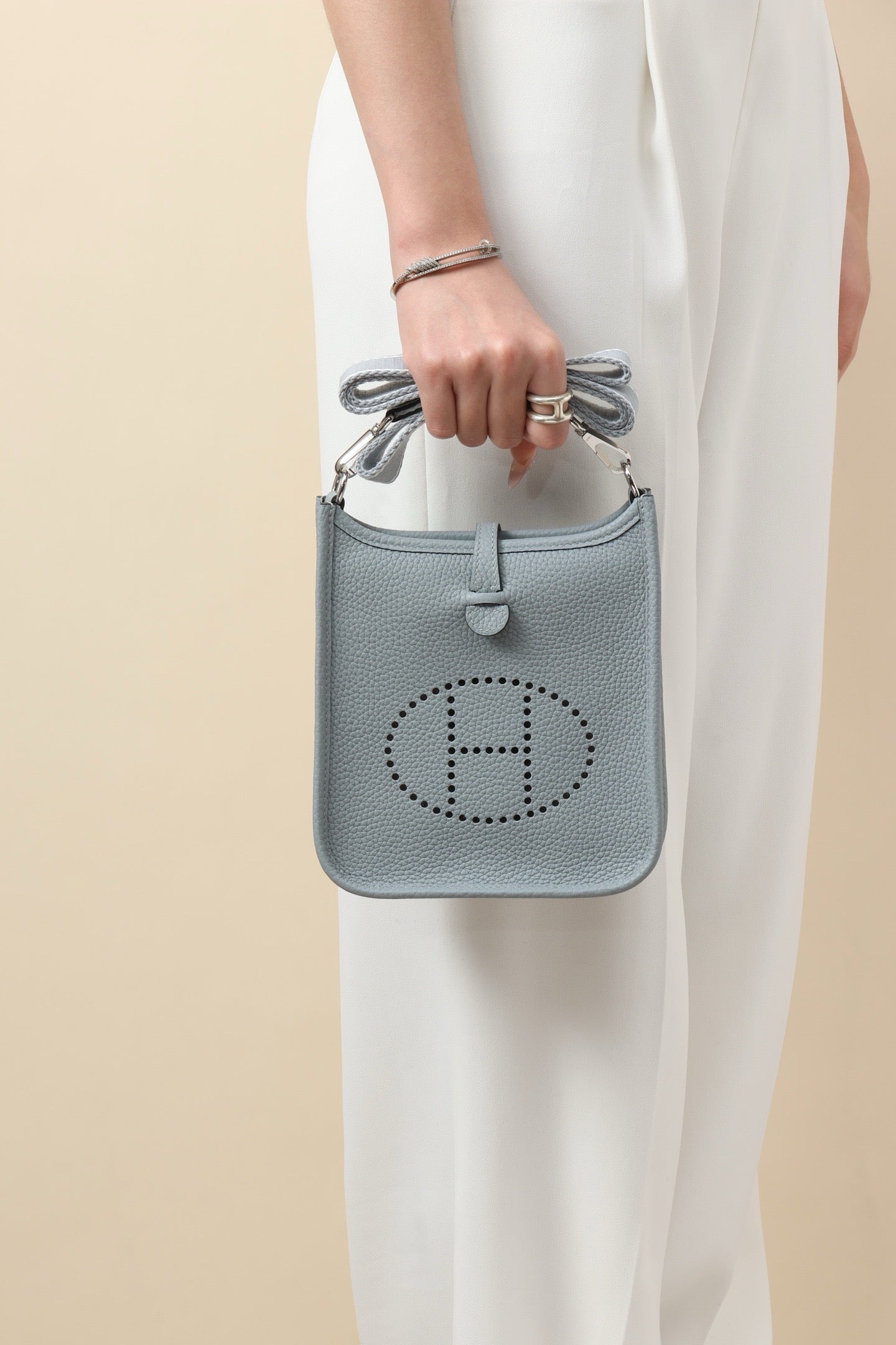 YF16 P0 Puppet Grey, Clemence bull leather crossbody bag  , PHW #4403