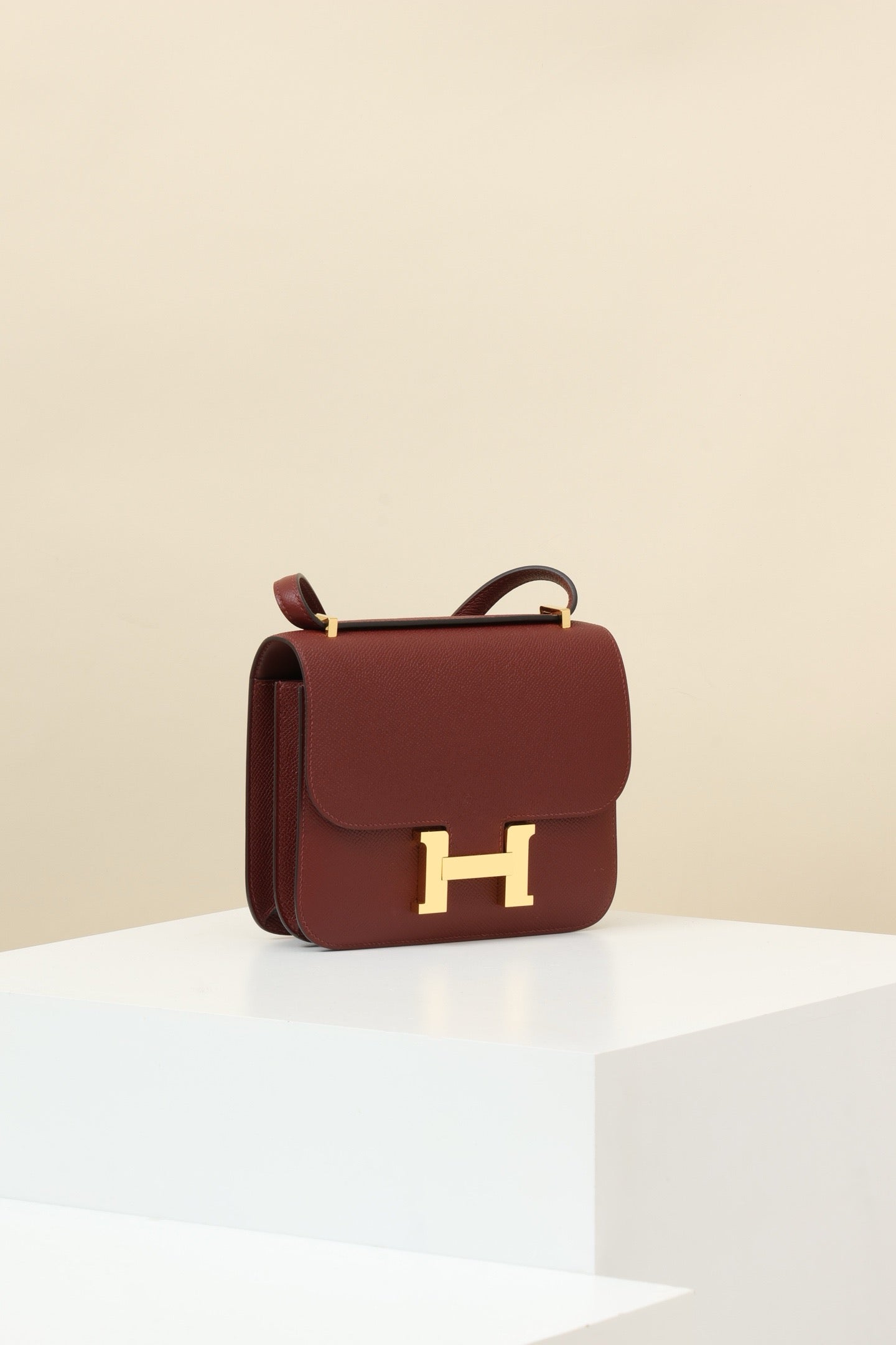 CJ19 19 cm , Red Epsom leather GHW #4318