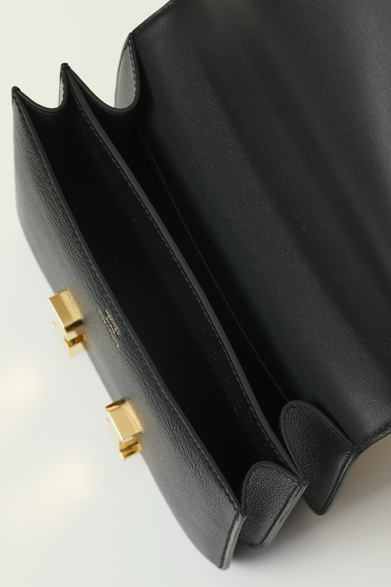 CJ19 19 cm , CK89 Black Goatskin GHW #4342