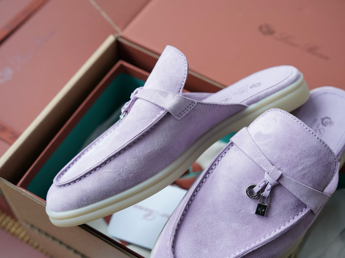 Babouche Charms Walk Loafer #2048