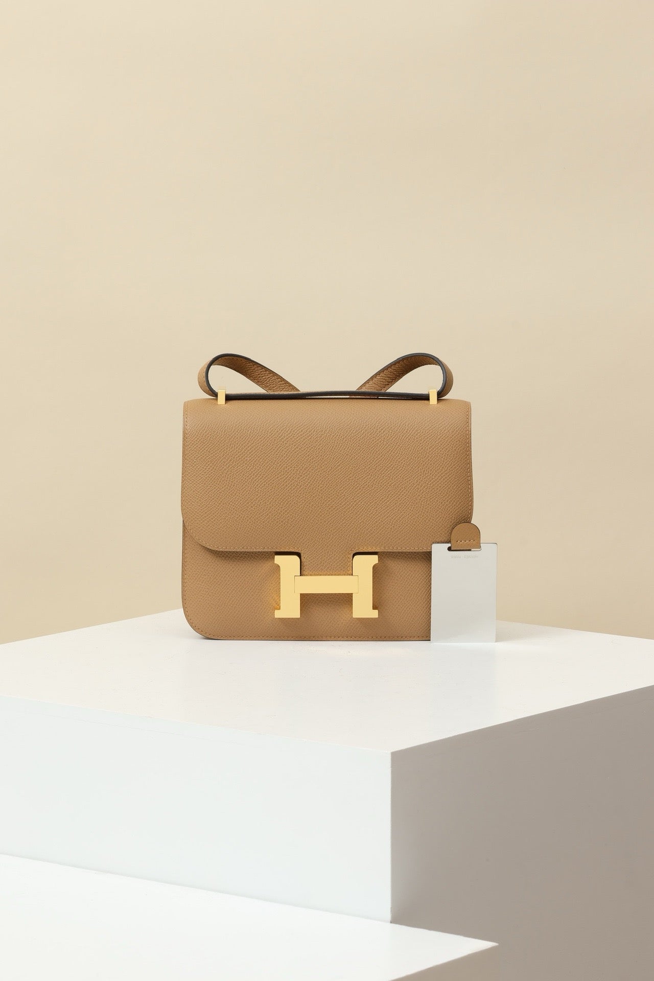 CJ19 19 cm , Milk Tea Epsom leather PHW #4327