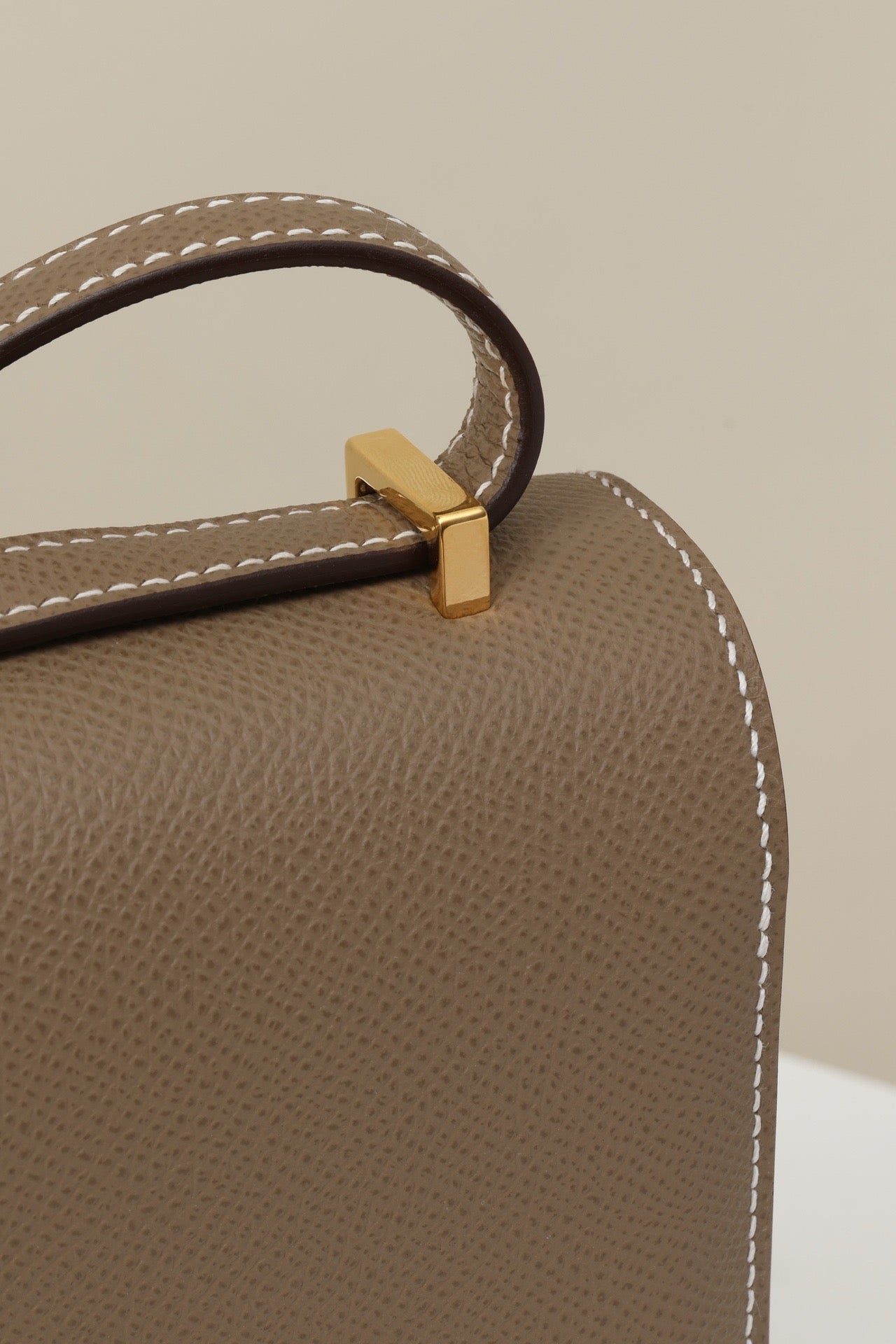 CJ19 19 cm ,   Elephant Grey Epsom leather GHW #4315