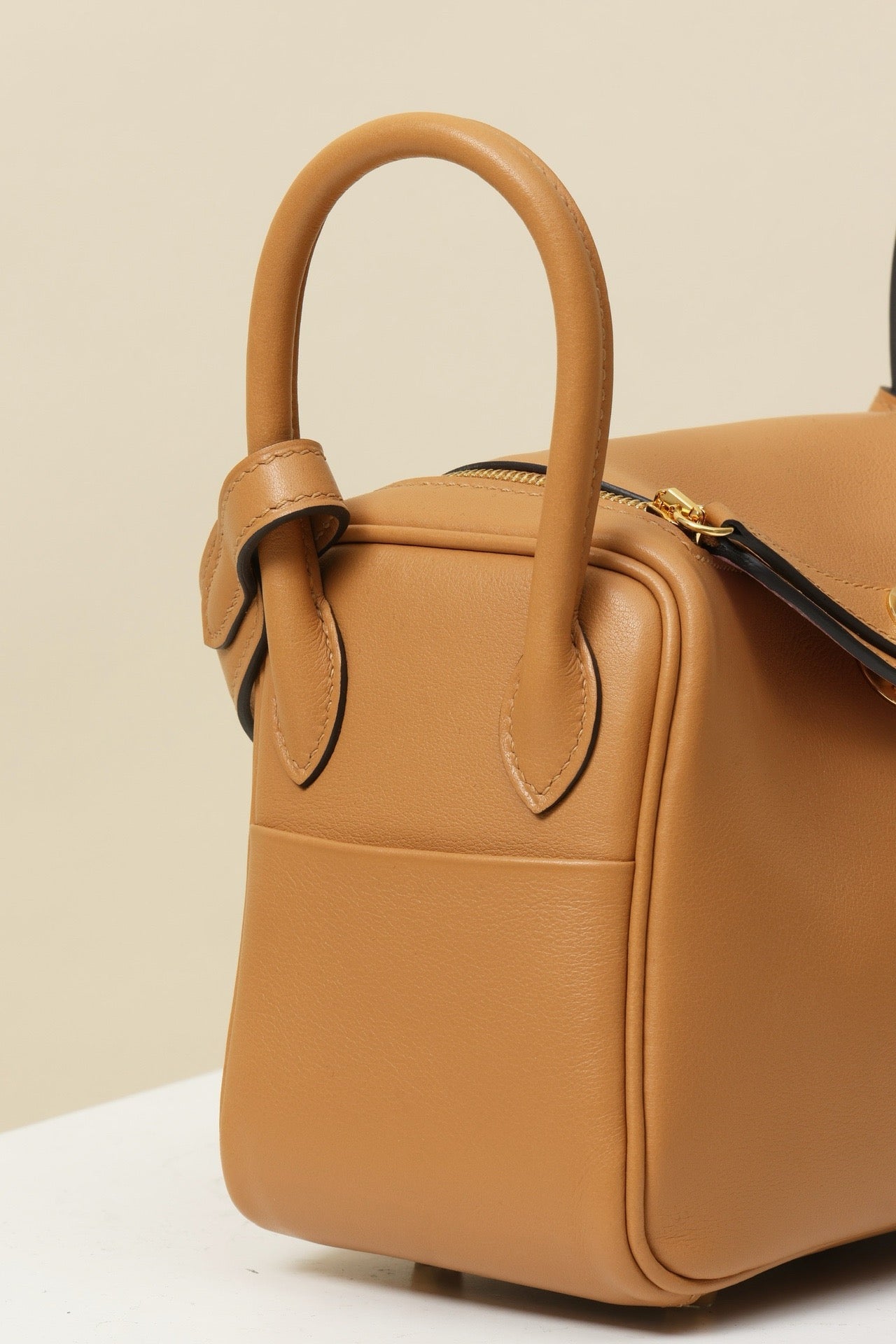 LD19 , Swift  , OM Biscuit / X9 Mauve Sylvestre GHW #4625