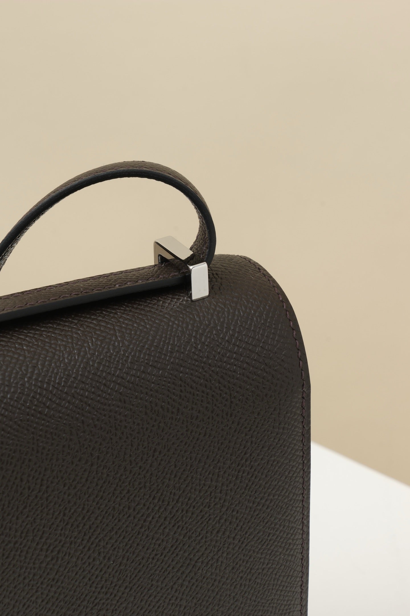 CJ19 19 cm ,  Bark Brown Epsom leather PHW #4310