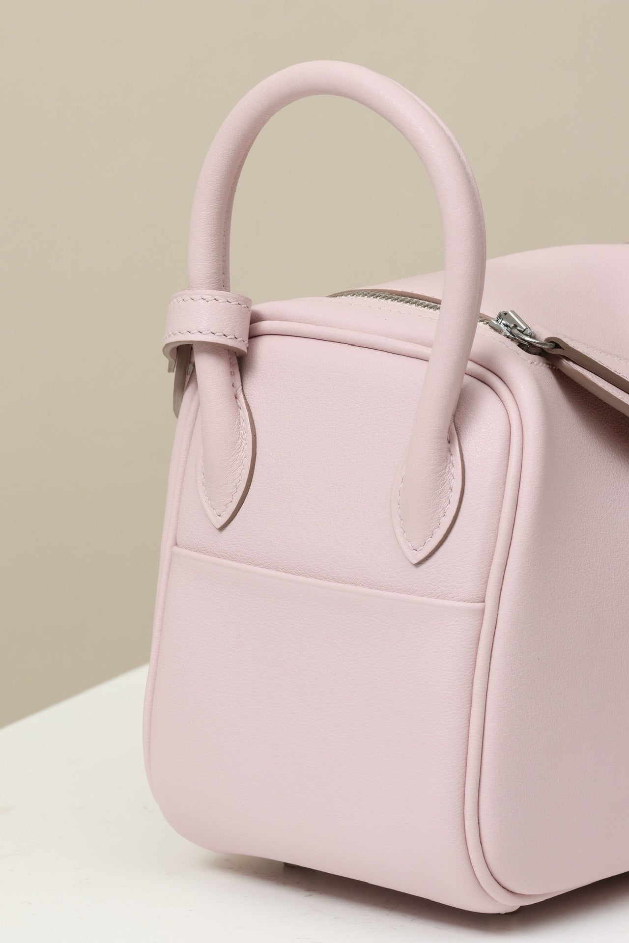 LD19 , Swift  , 09 Violet Reve / CK37 Gold  PHW #4620