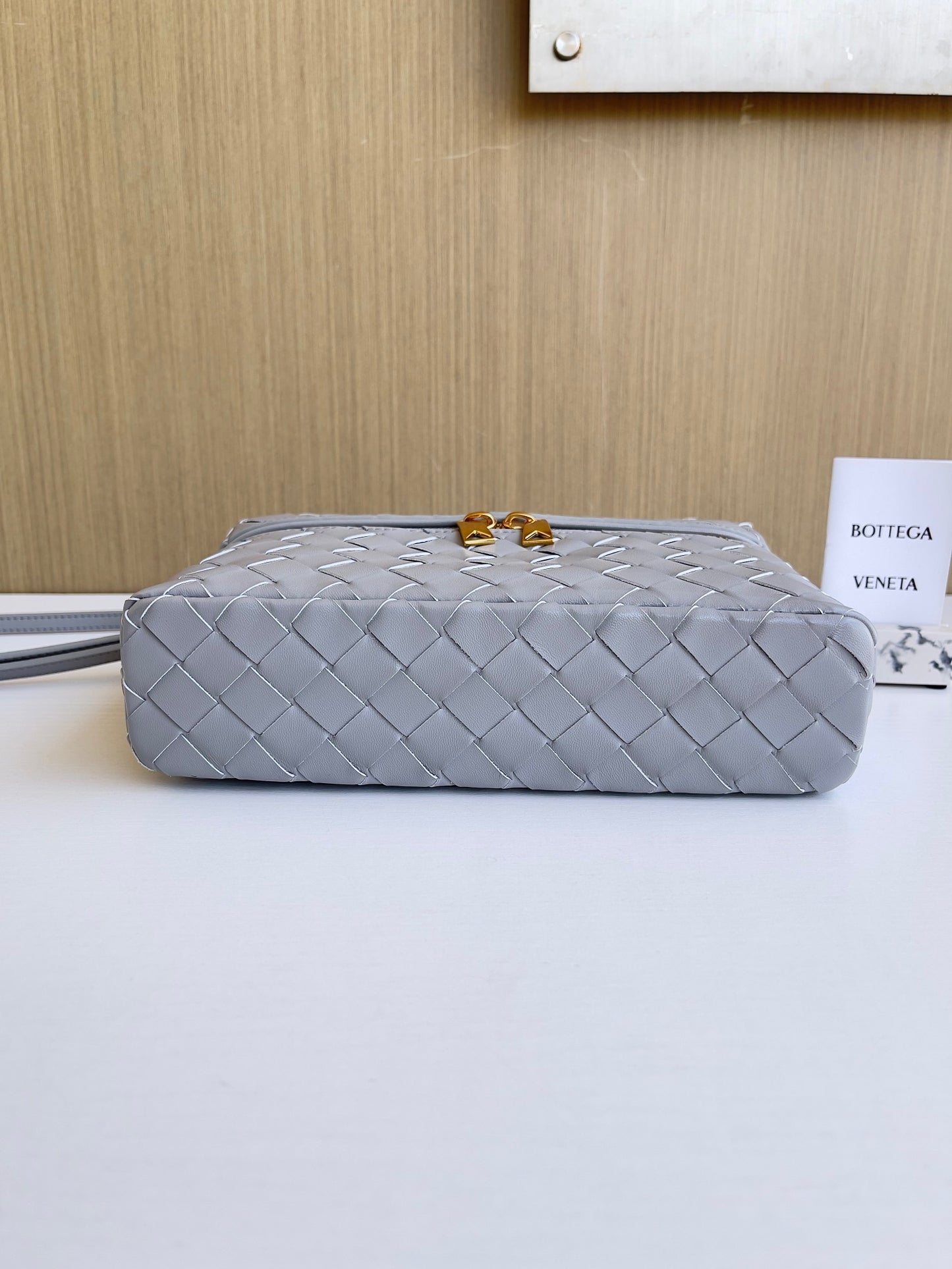 BV Bang Bang Vanity Case #566