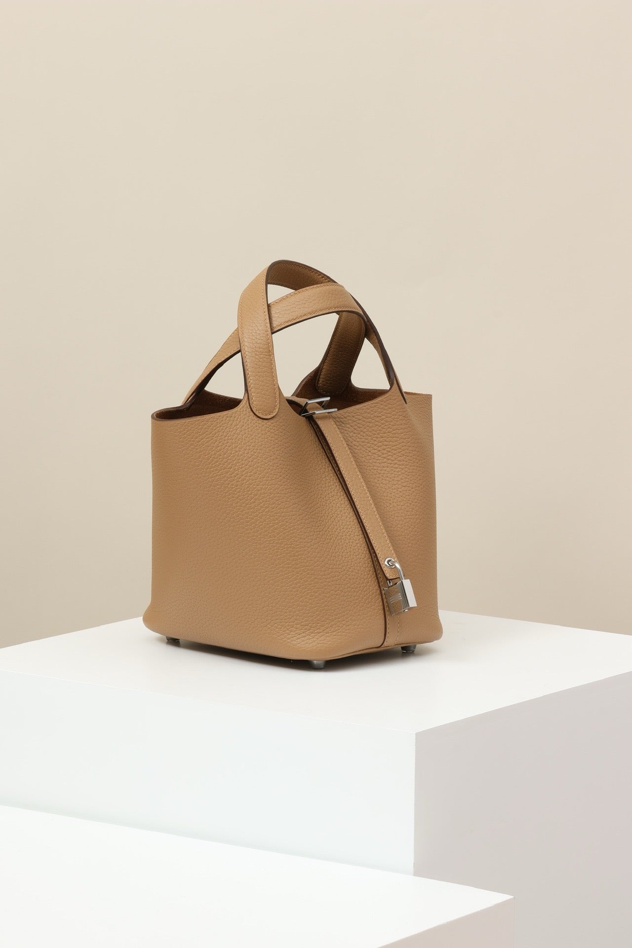 CL18 OM Milk Tea Color PHW #4057