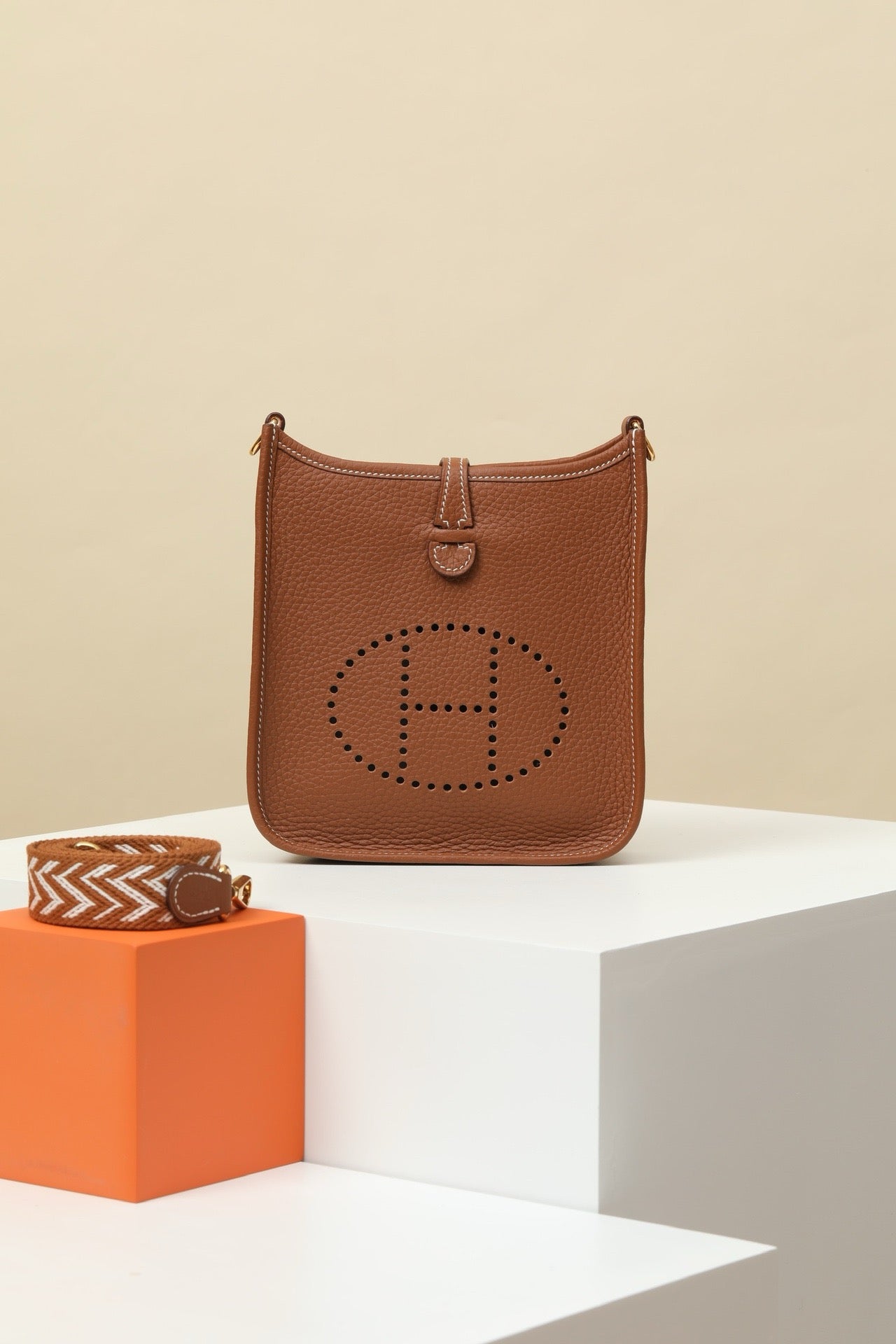 YF16 CK37 Gold Brown Clemence bull leather crossbody bag  , GHW #4455