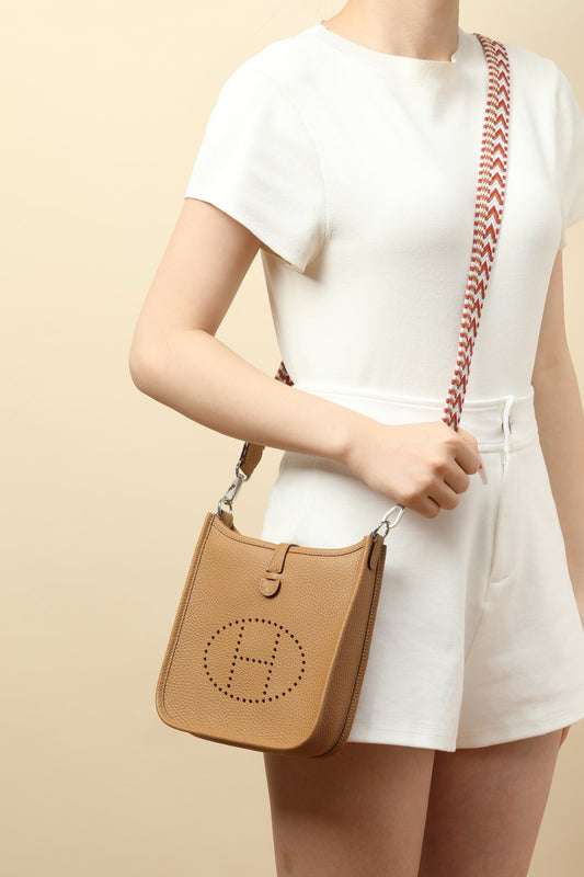 YF16 4B Biscuit,Clemence bull leather crossbody bag  , PHW #4428