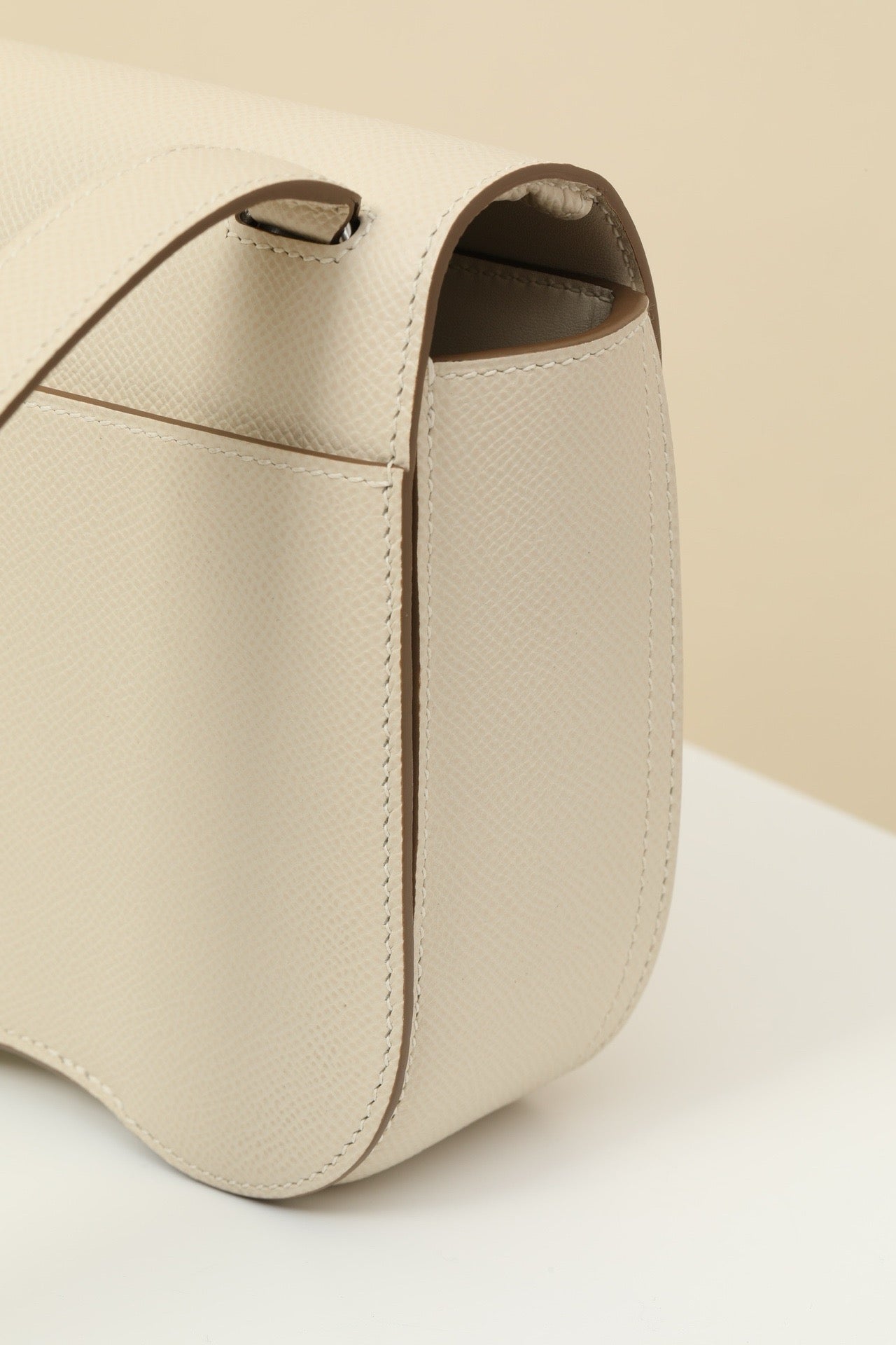 PG18 Milkshake White# 3763