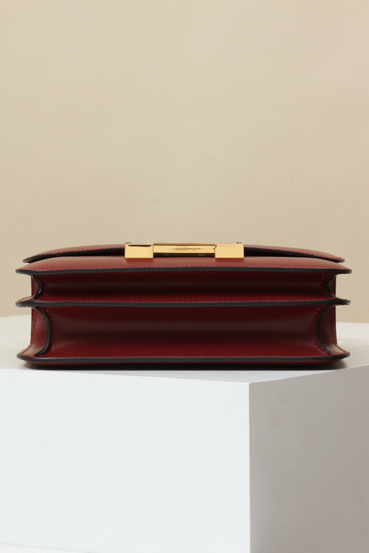 CJ19 19 cm ,  Red Box leather GHW #4290