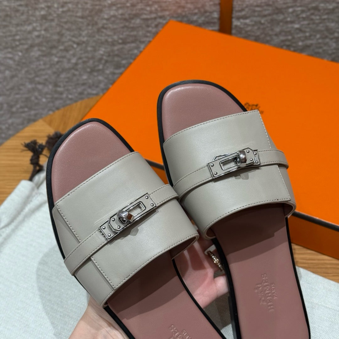 Sandal #3033