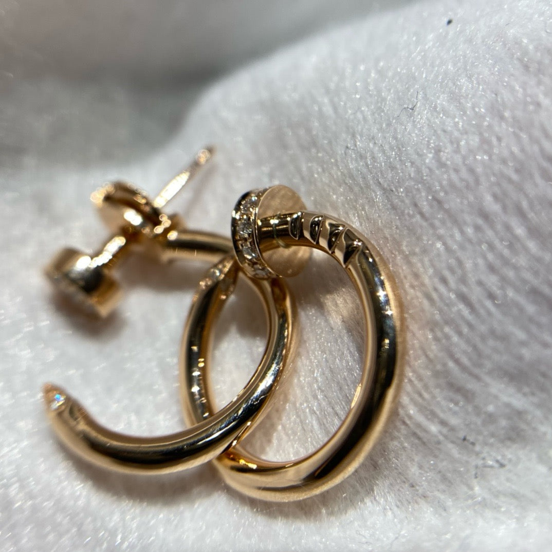 أقراط كارتييه ذهب عيار 18, ألماس vvs1