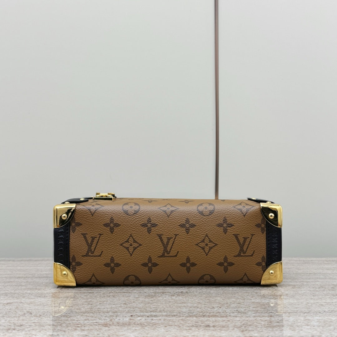 Side Trunk #2161