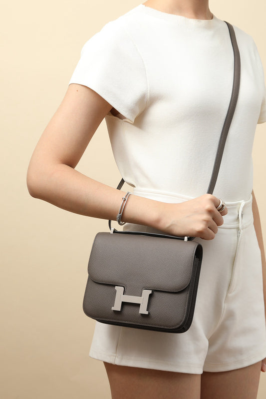 CJ19 19 cm , Pewter Grey Epsom leather PHW #4331