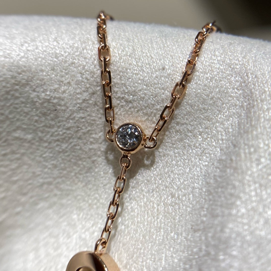 سلسال ميسيكا ذهب عيار 18 , الوزن 3.6 جرام الماس vvs