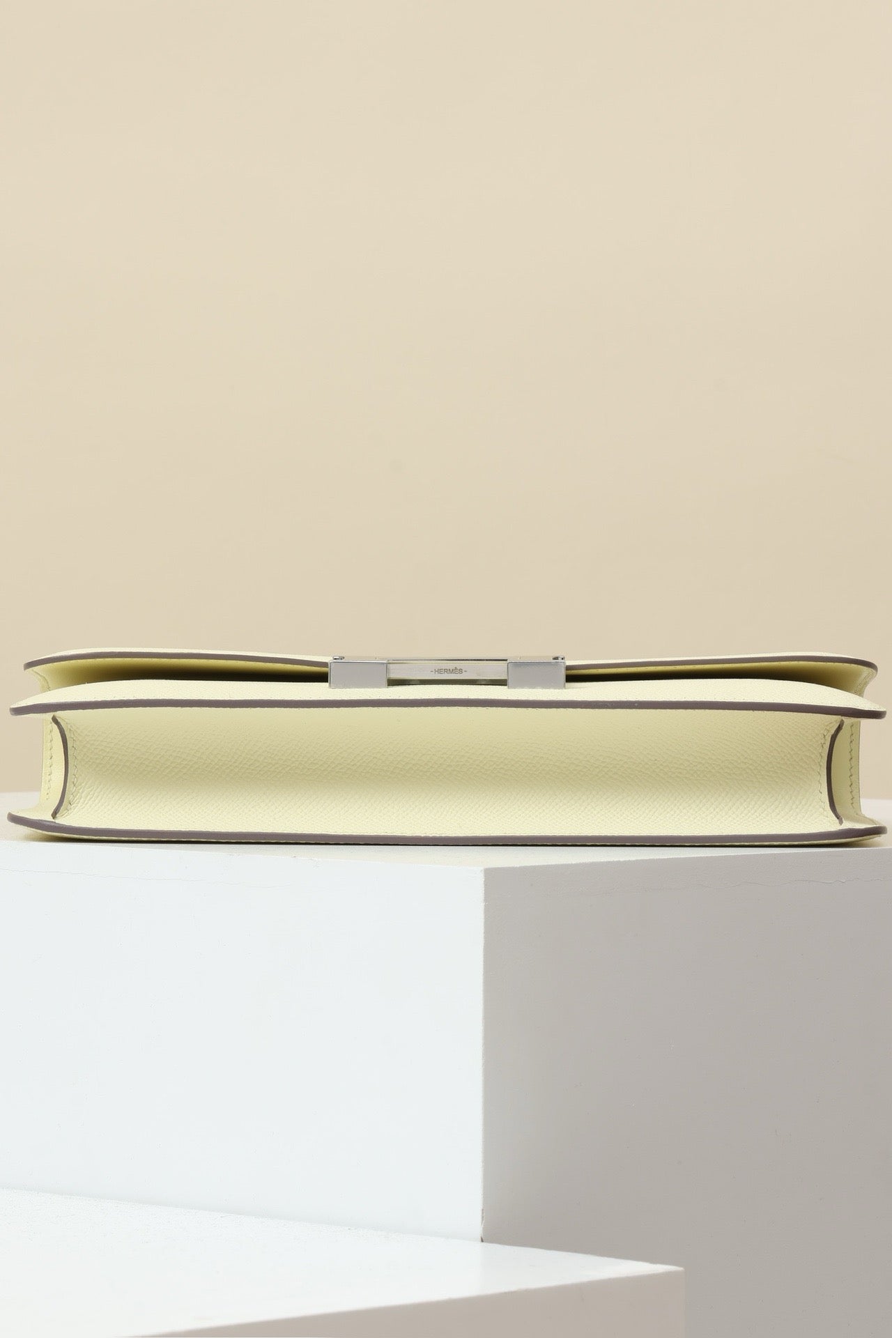 CJG24 , Epsom  I8 Milton Yellow PHW #4372