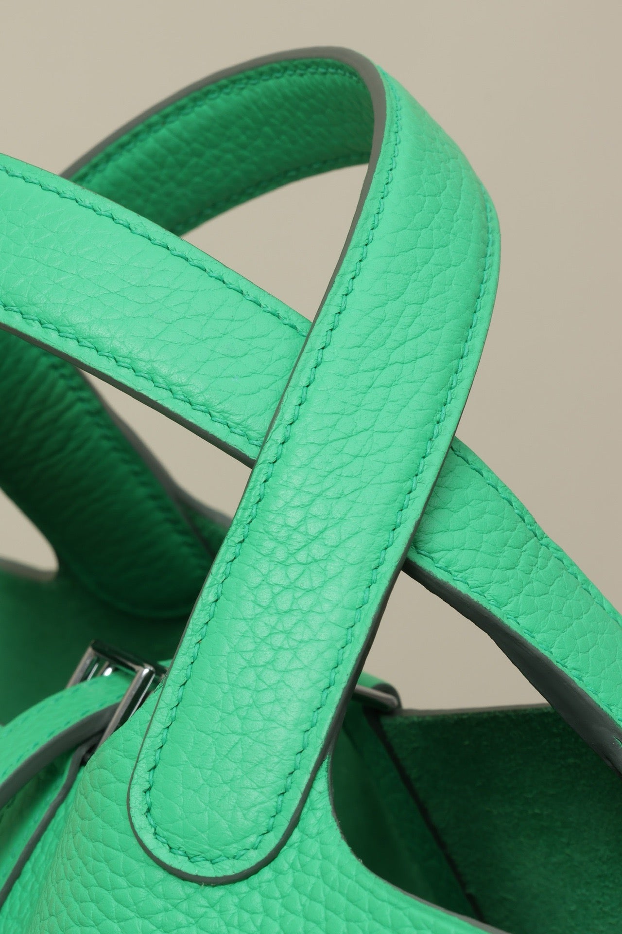 CL18 OZ Comic Green PHW #4061