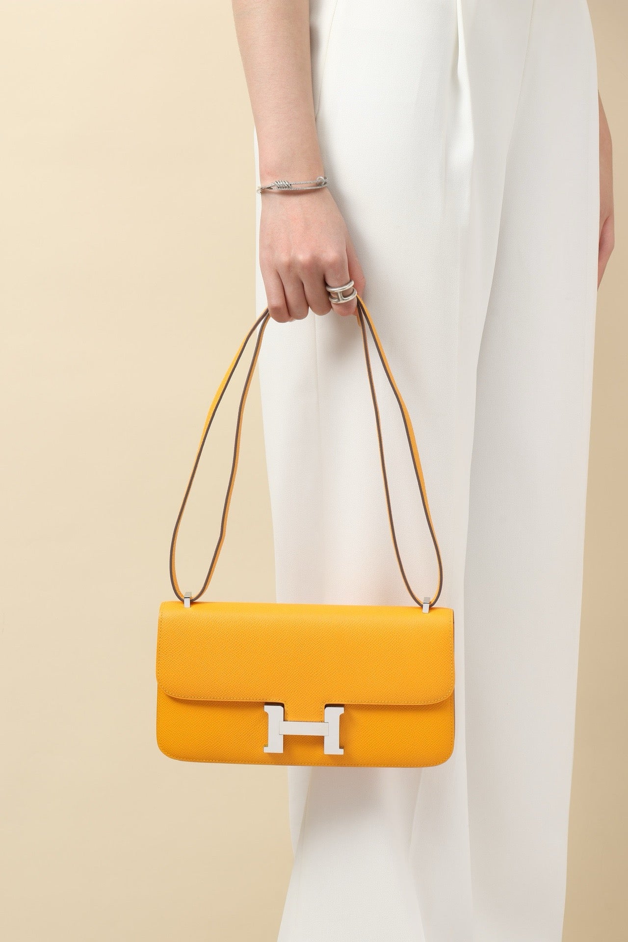 CJG24 , Epsom  V9 Sun Yellow PHW #4374