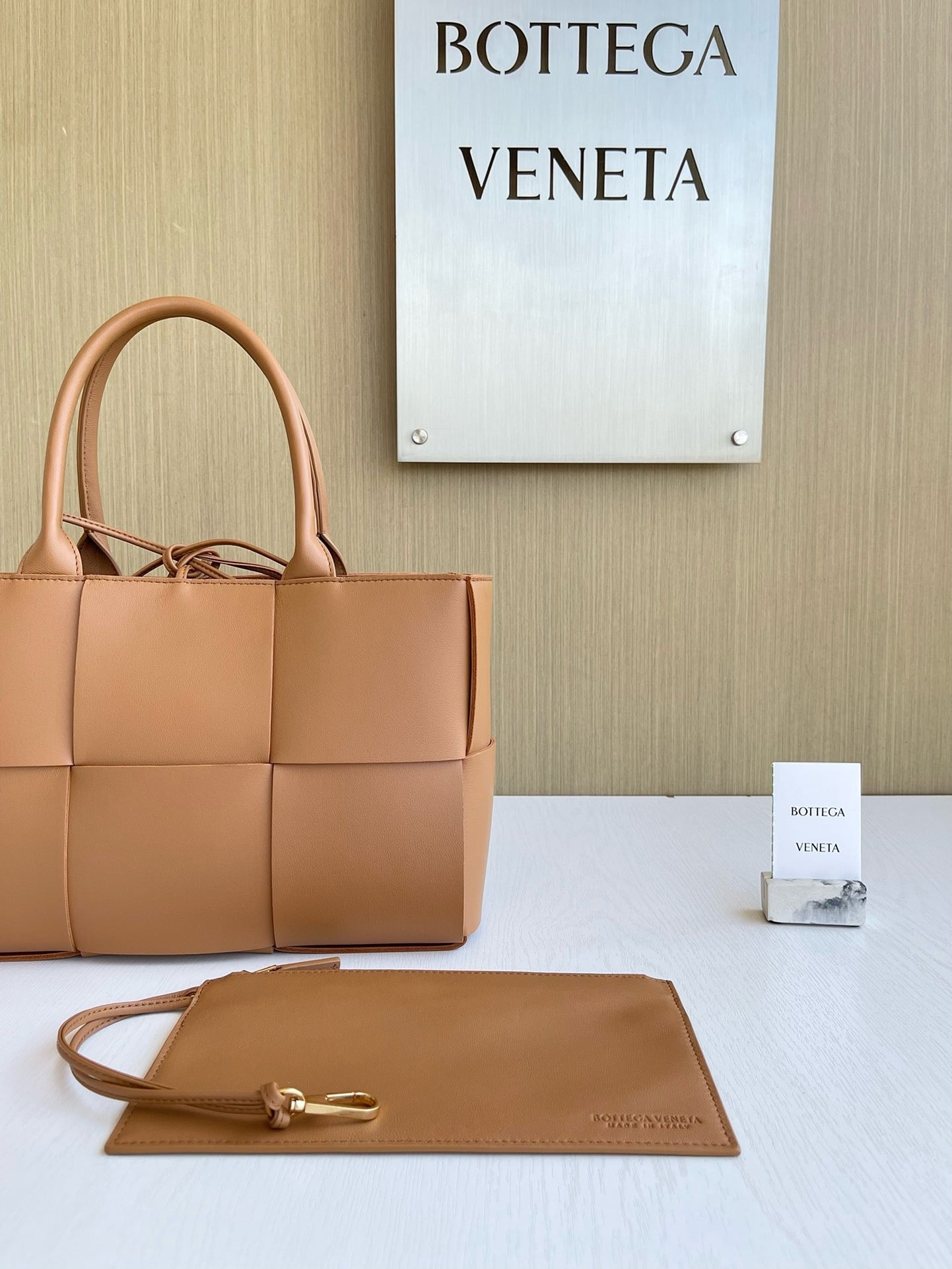 BV Mini Tote #2711