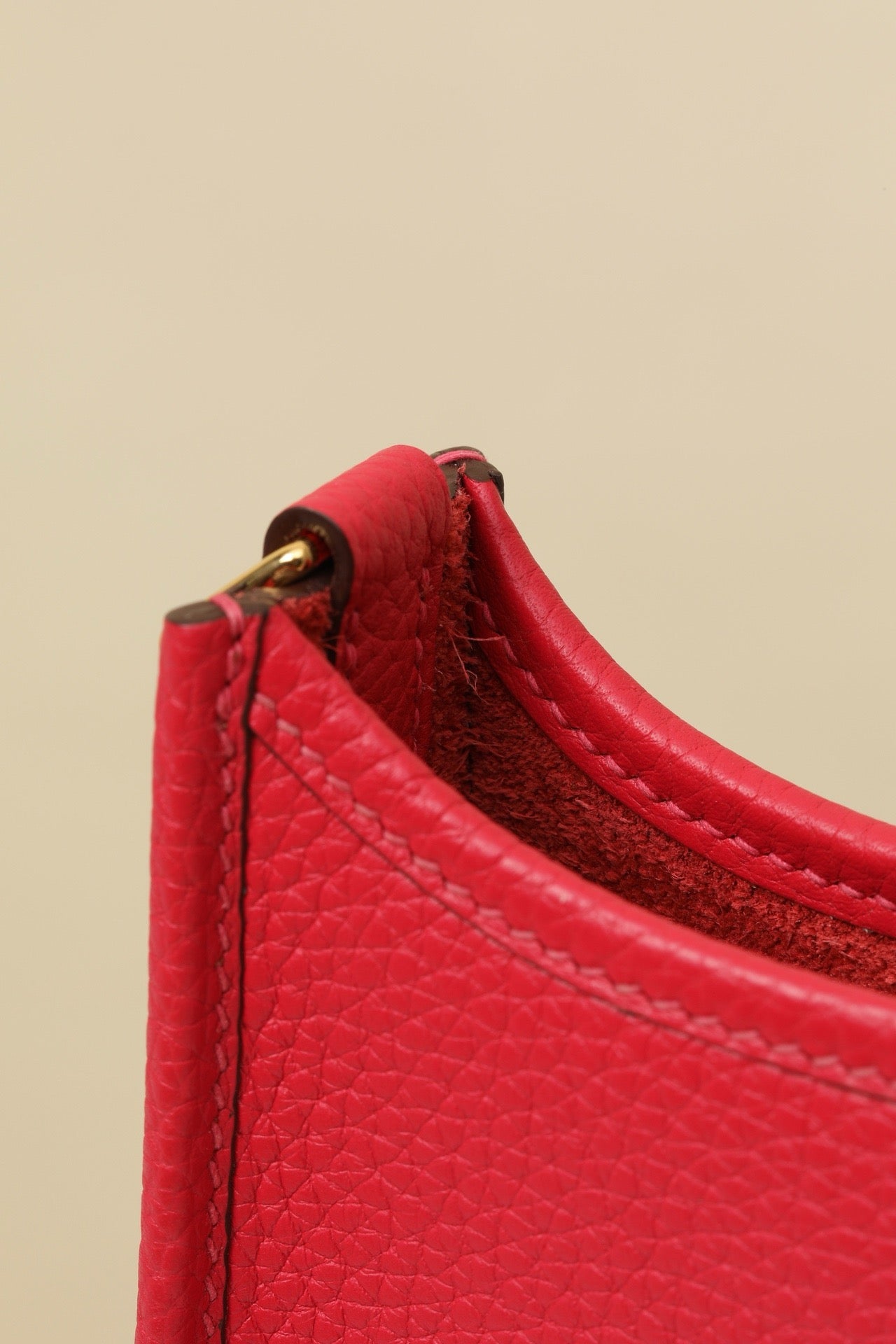 YF16 I6 Ultimate PinkClemence bull leather crossbody bag  ,PHW#4441