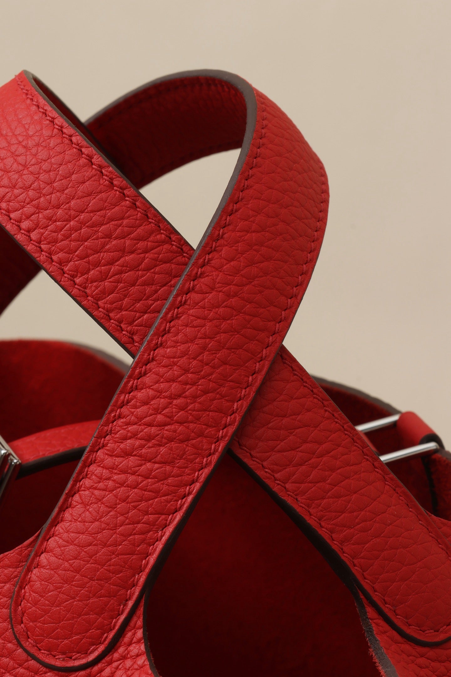 CL18  S3 Heart Red #4045