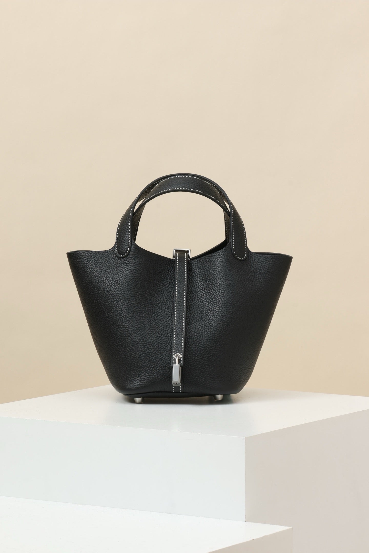 CL18 CK89 Black PHW #4108